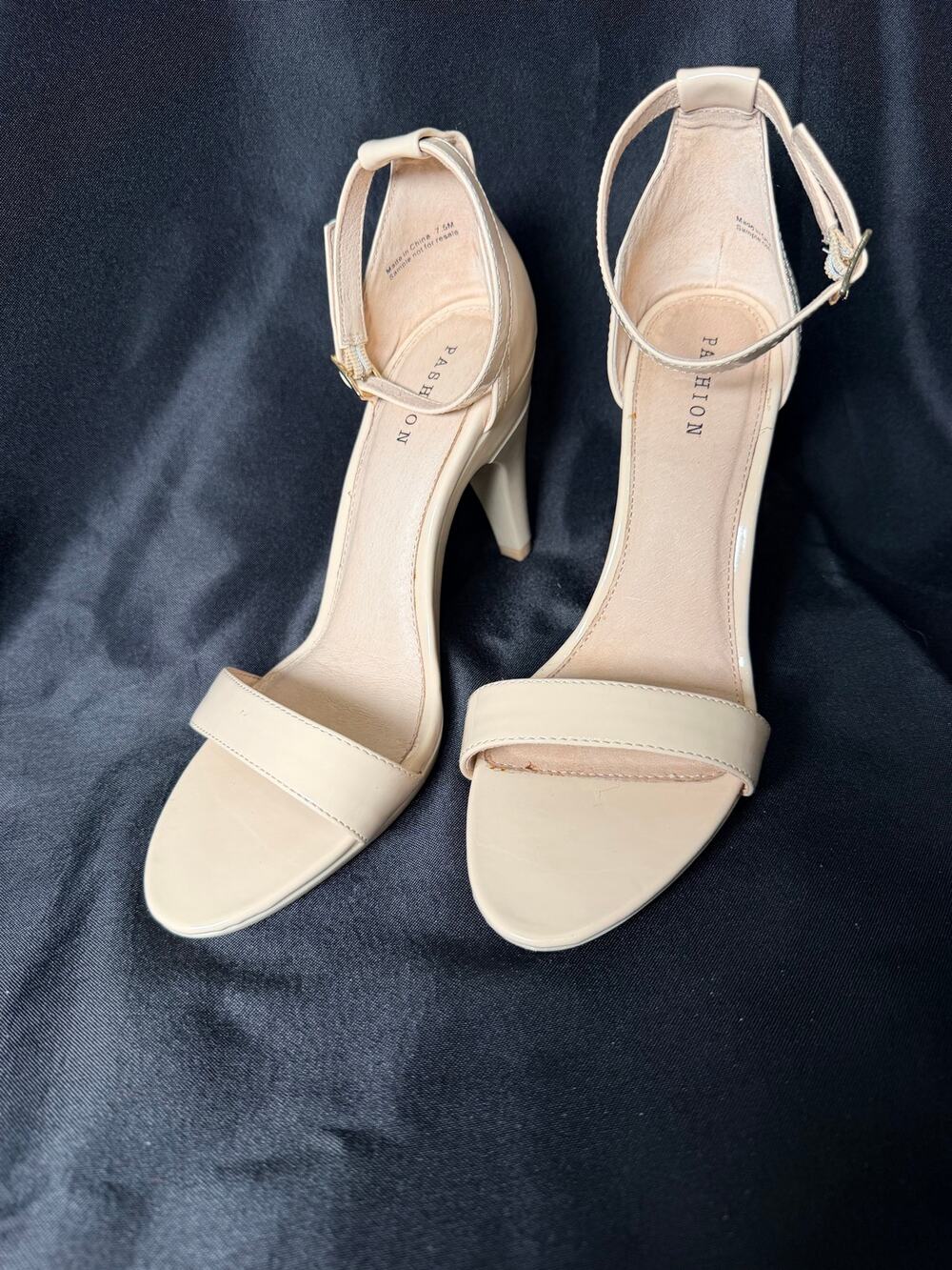 Pashion Footwear Sand Patent The Pashionista Convertible Heels 7.5